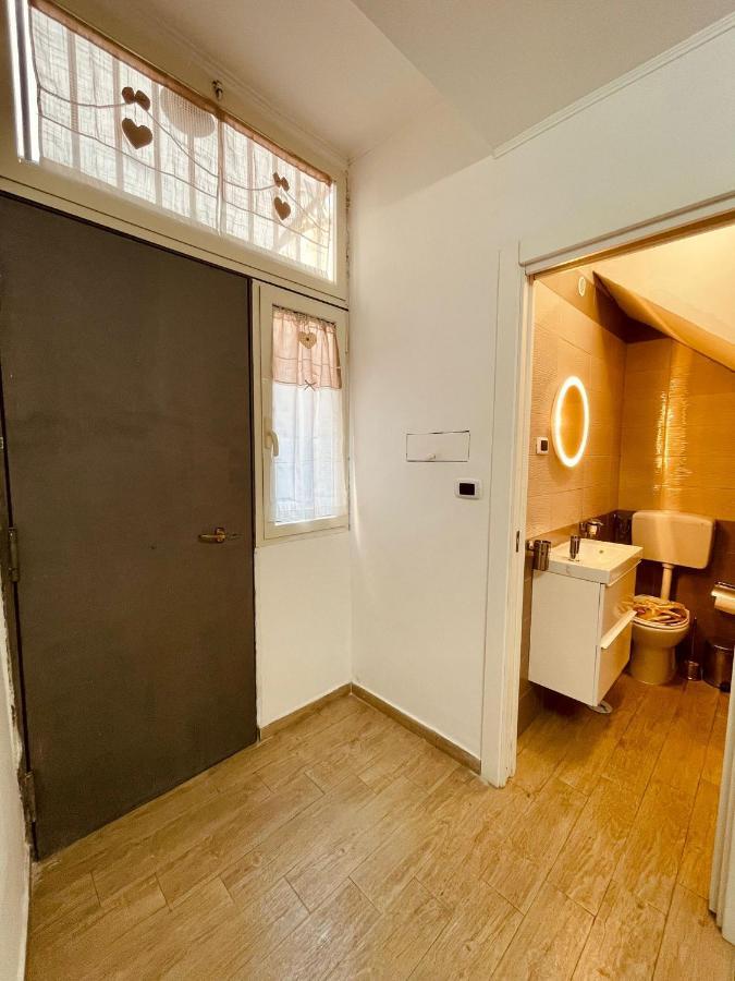 شقة Sabry House نابولي المظهر الخارجي الصورة